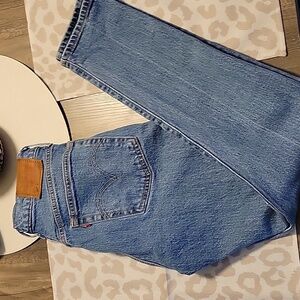 Levis 501 Buttonfly Jeans